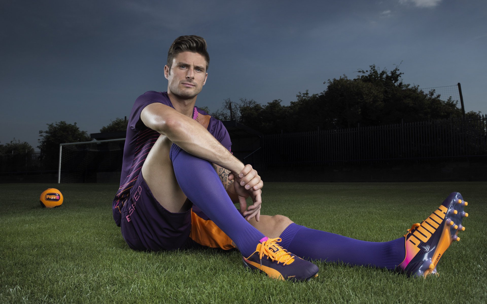 ac米兰足球队-英超青训体系中认知负荷管理与技术动作学习 第2张 ac米兰足球队-英超青训体系中认知负荷管理与技术动作学习 第2张