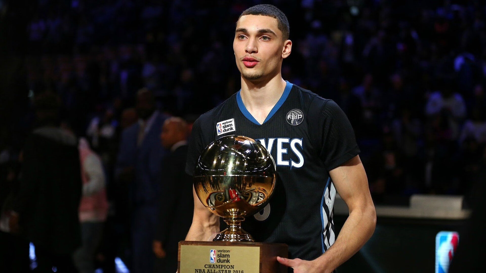 篮球比赛最新战报